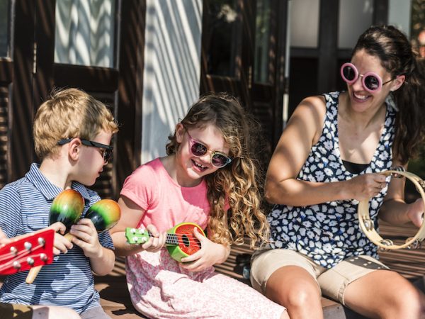 How to offer balanced stimulation of children’s hearing, support their vocal self-expression, and prevent auditory overstimulation.