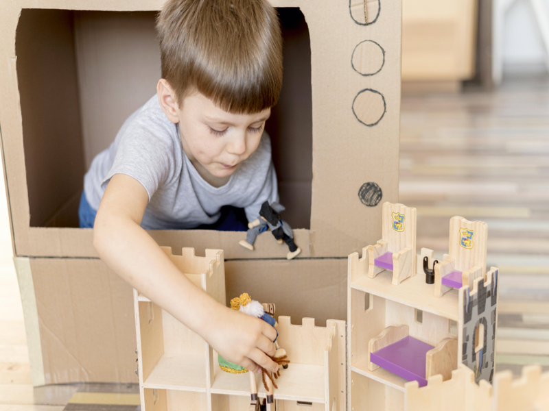 boy role play castle 