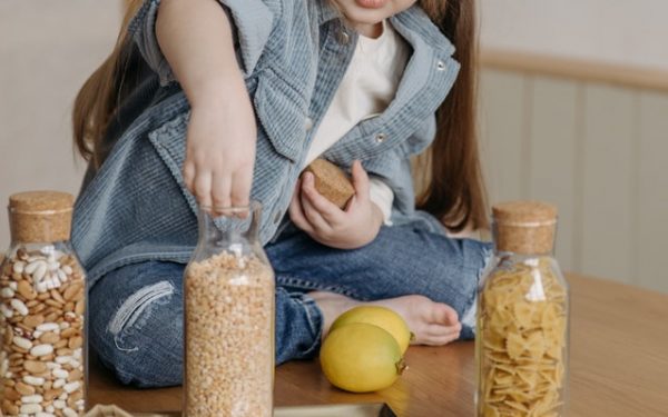 5 Reasons to use Everyday Objects and Loose Parts to support Experiential Learning and Holistic Development