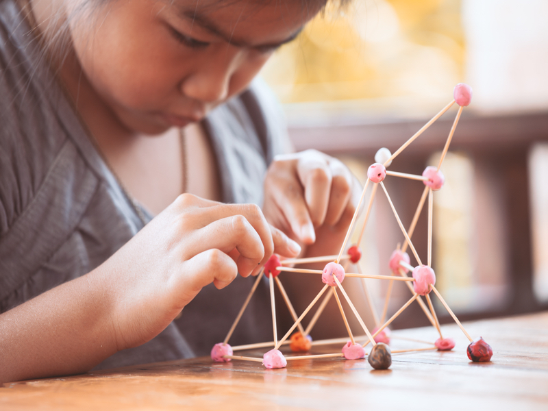 construction play fine motor teacher training early years