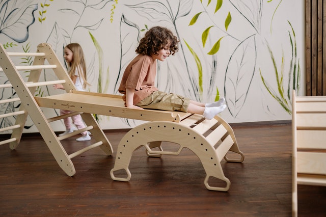 construction play obstacle course preschool